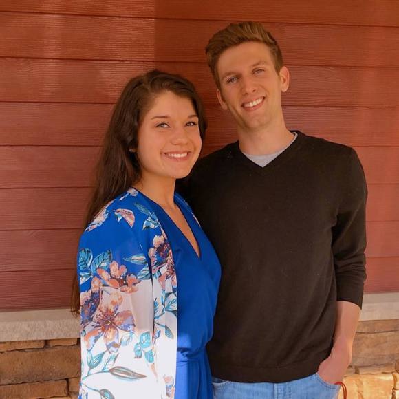 Meet your Posher, Alexandra - Picture 1 of 1